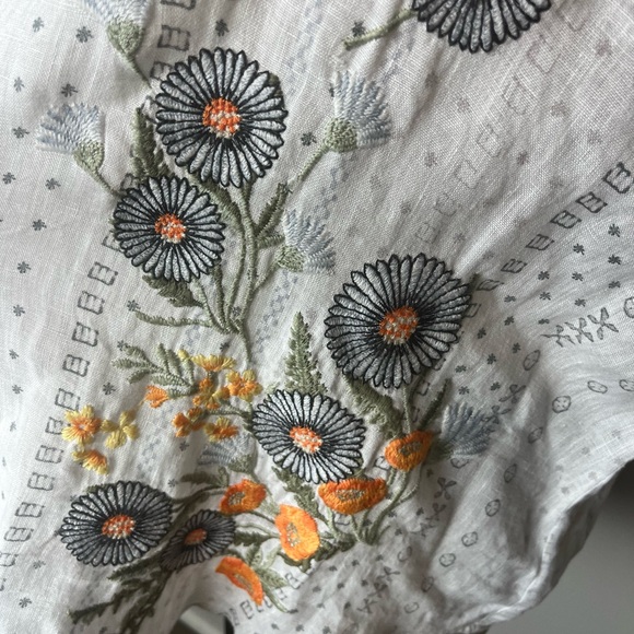 Johnny Was Embroidered Linen Top Small - Picture 6 of 13